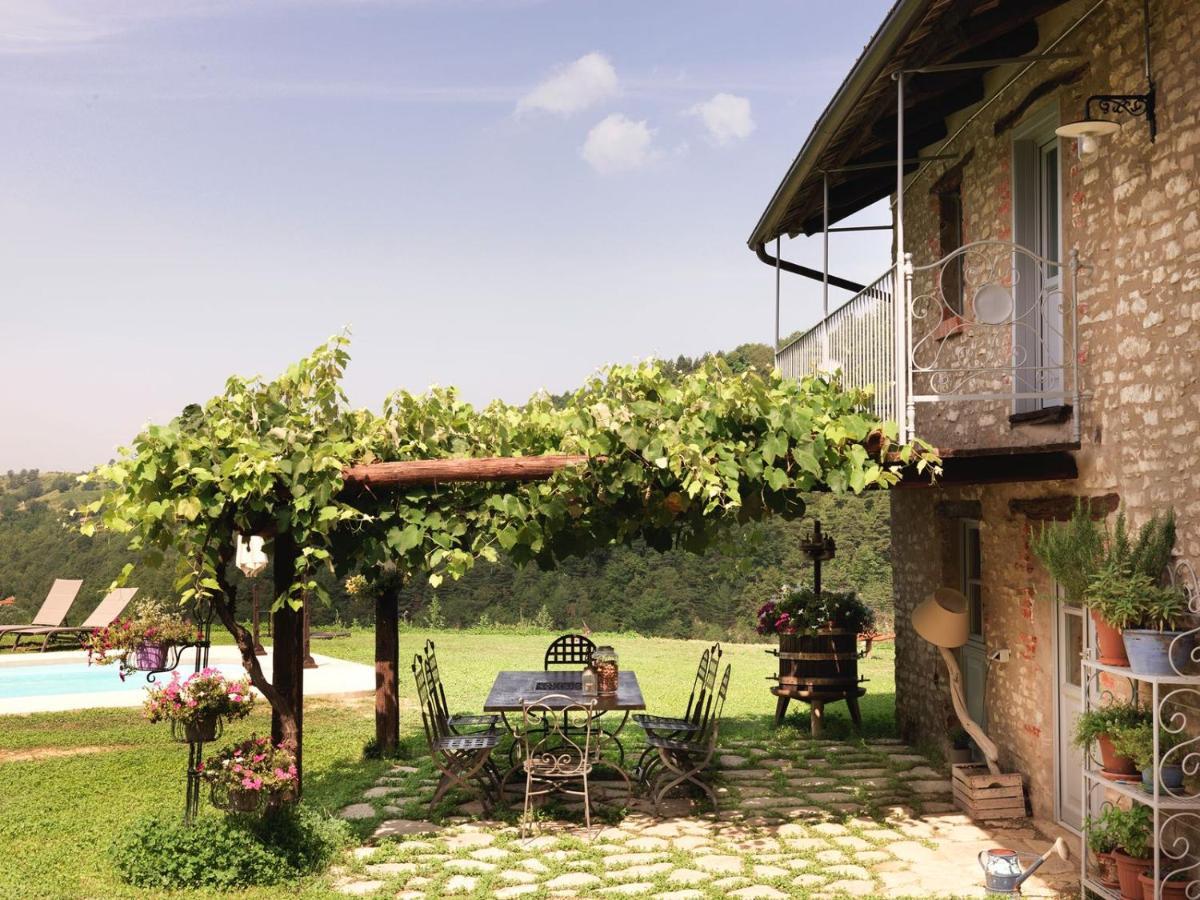 Cascina Facelli - Luxury Country House Bossolasco Bagian luar foto