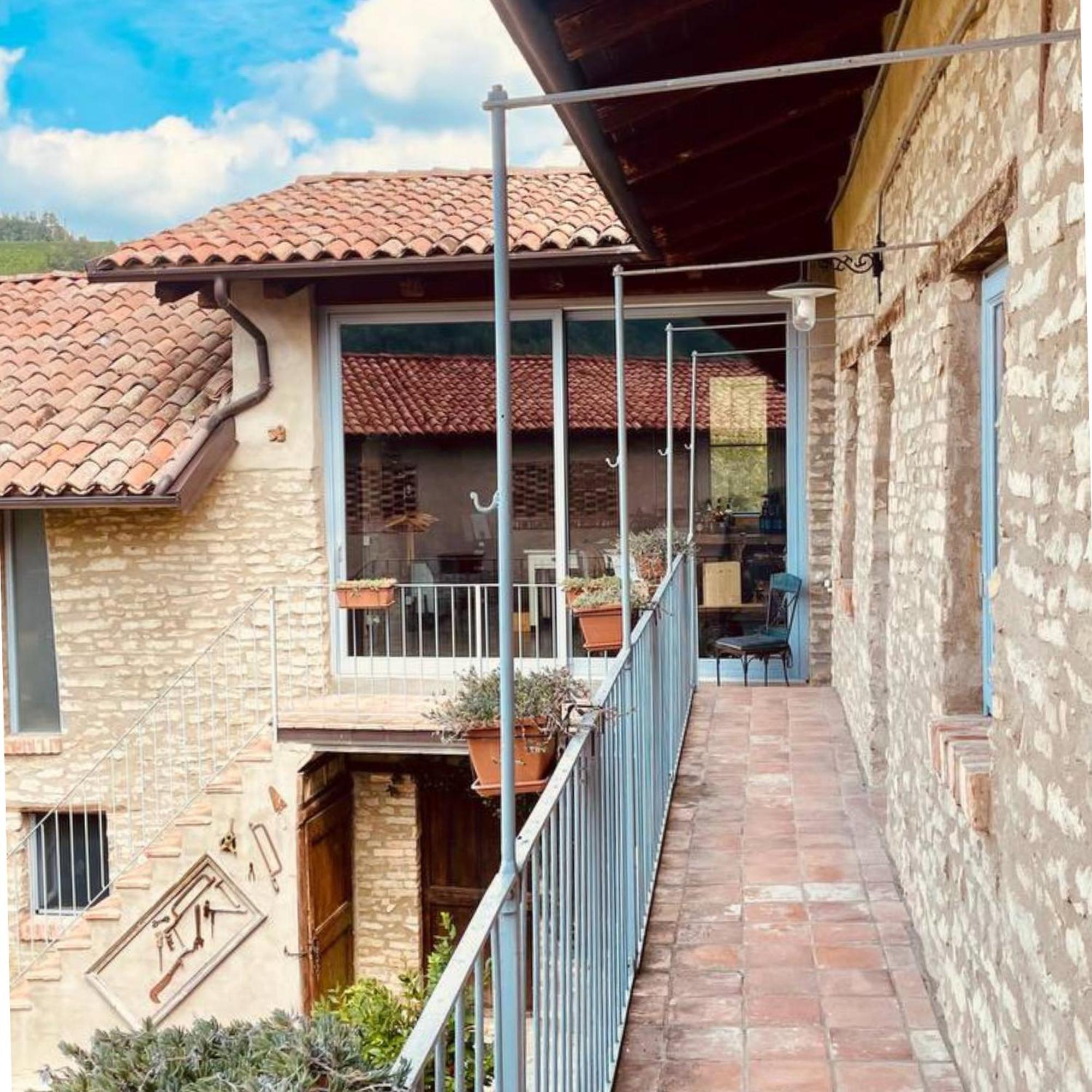 Cascina Facelli - Luxury Country House Bossolasco Bagian luar foto